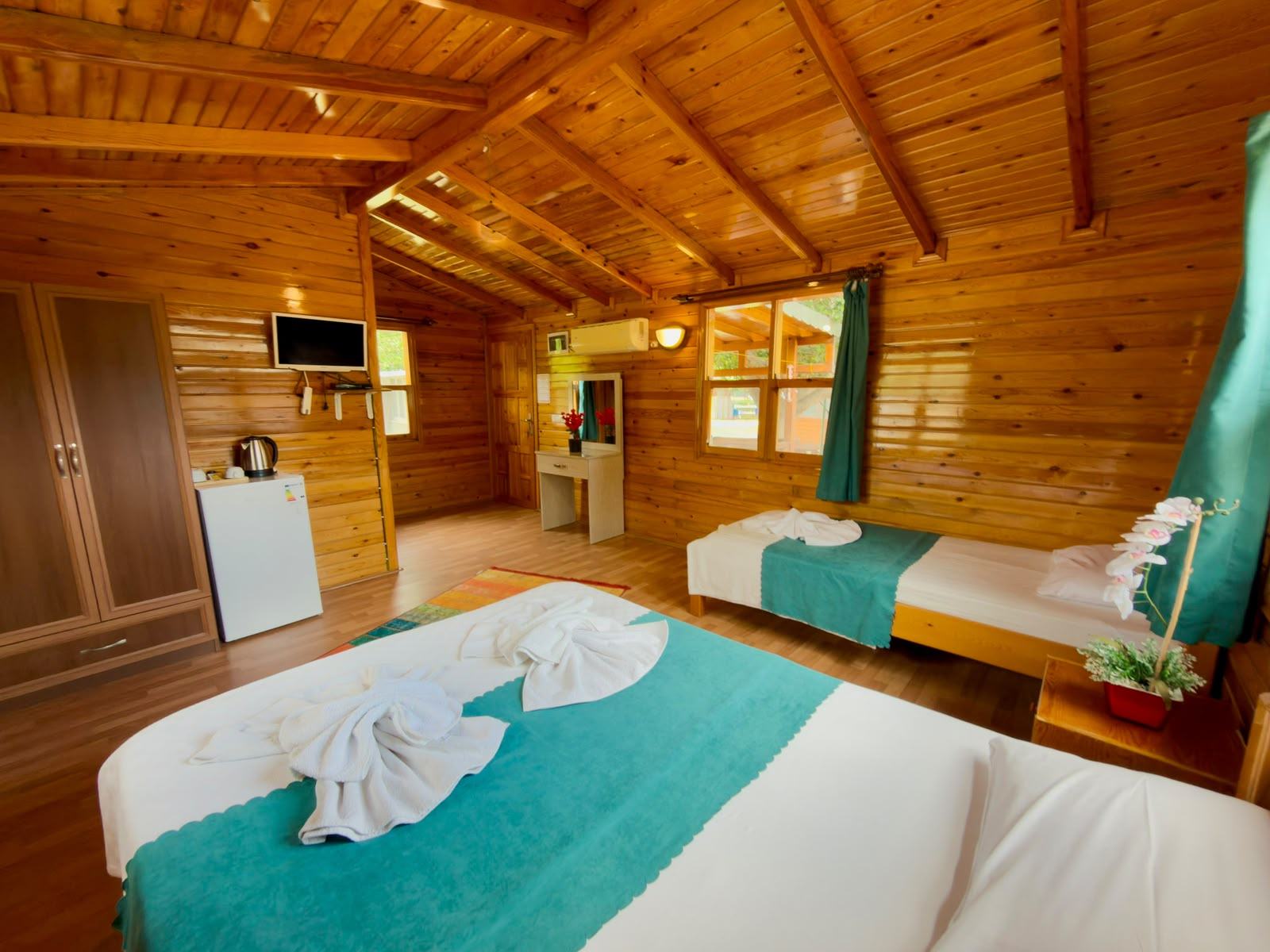 6-Person Rooms – Likya Yanartaş Bungalows